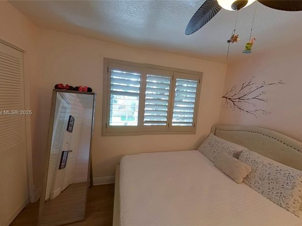 11251 Reveille Rd, Cooper City FL 33026