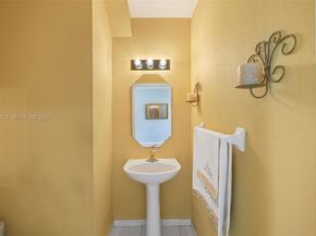 8560 SW 214th Way, Cutler Bay FL 33189