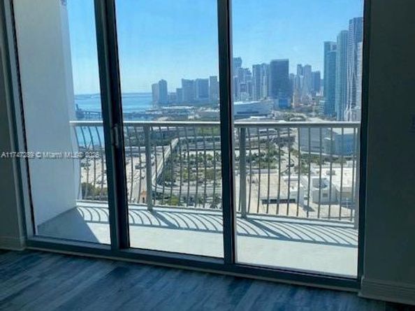 1750 N Bayshore Dr 3112, Miami FL 33132