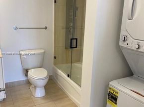 1750 N Bayshore Dr 3112, Miami FL 33132