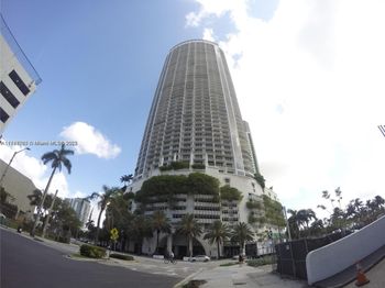1750 N Bayshore Dr