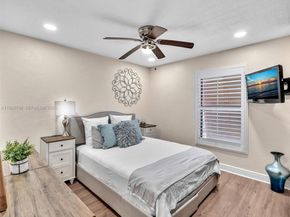 1489 Fairway Rd, Pembroke Pines FL 33026