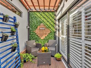 1489 Fairway Rd, Pembroke Pines FL 33026