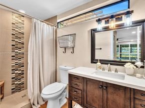 1489 Fairway Rd, Pembroke Pines FL 33026