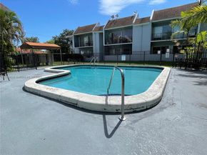 9225 SW 87th Ave A3, Miami FL 33176