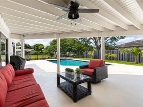 9171 NW 13th St, Plantation FL 33322