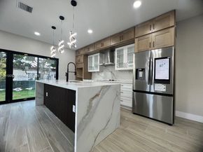 1818 NW 49th St, Miami FL 33142