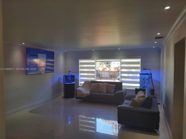 1315 NW 196th Ter, Miami Gardens FL 33169