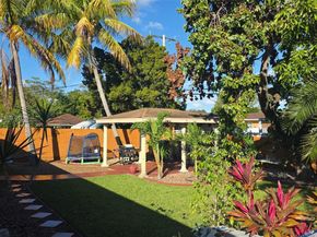 1315 NW 196th Ter, Miami Gardens FL 33169