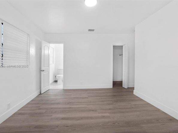 14431 NW 13th Rd, Miami FL 33167