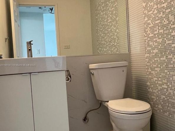 5601 Collins Ave 1115, Miami Beach FL 33140