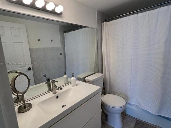 5601 Collins Ave 1115, Miami Beach FL 33140