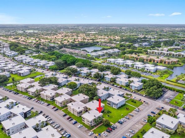 864 Normandy R, Delray Beach FL 33484