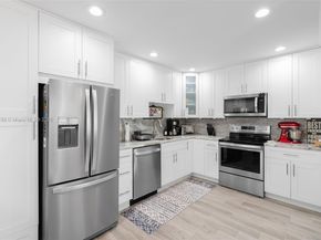 864 Normandy R, Delray Beach FL 33484