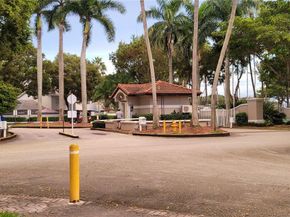 13661 SW 119th Ave, Miami FL 33186