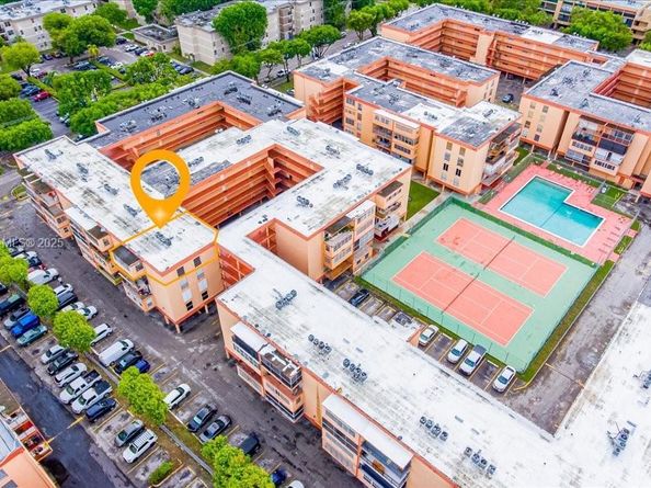 1890 W 56th St 1411, Hialeah FL 33012
