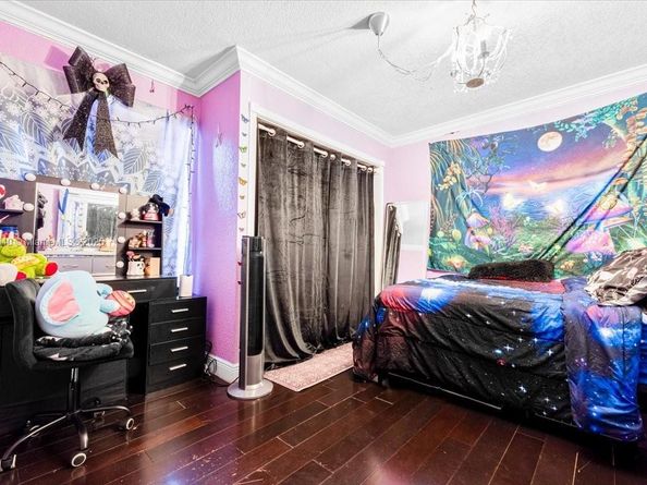 1890 W 56th St 1411, Hialeah FL 33012