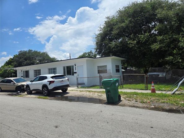 8200 NW 23rd Ave, Miami FL 33147