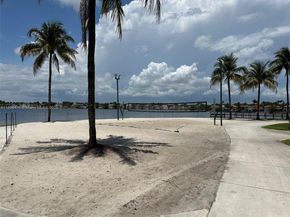 11351 NW 64th Ter, Doral FL 33178
