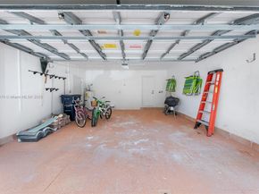 11351 NW 64th Ter, Doral FL 33178