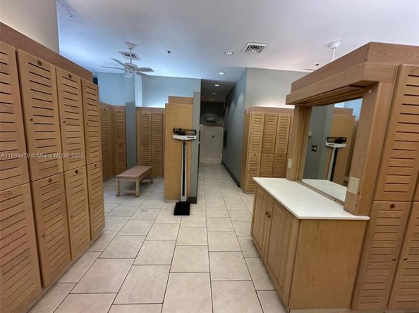 11351 NW 64th Ter, Doral FL 33178