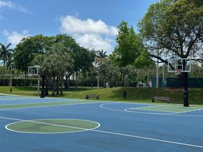 11351 NW 64th Ter, Doral FL 33178
