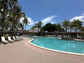 11351 NW 64th Ter, Doral FL 33178