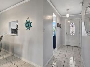 219 NE 14th Ave 107, Hallandale Beach FL 33009