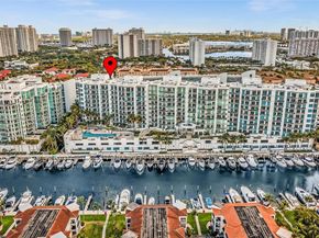 3029 NE 188th St 721, Aventura FL 33180