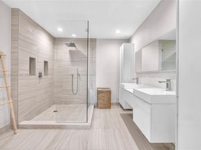 3029 NE 188th St 721, Aventura FL 33180