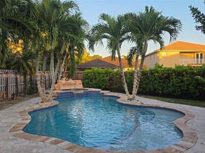 15465 SW 117th St, Miami FL 33196