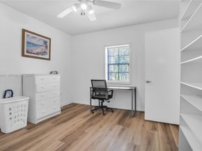 1344 Seabreeze Blvd, Fort Lauderdale FL 33316