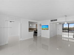 3675 N Country Club Dr 1501, Aventura FL 33180