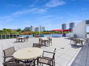 3675 N Country Club Dr 1501, Aventura FL 33180
