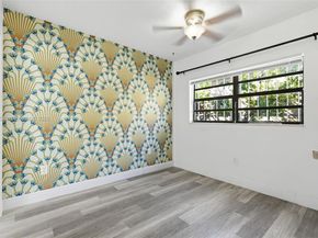 1542 NW 35th St, Miami FL 33142