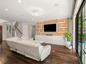 2512 SE 9th St, Pompano Beach FL 33062