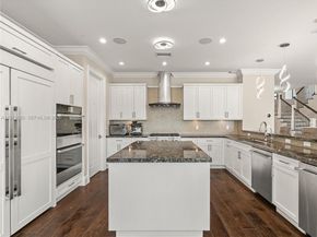 2512 SE 9th St, Pompano Beach FL 33062