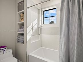 2512 SE 9th St, Pompano Beach FL 33062