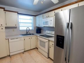 601 S State Road 7 2H, Margate FL 33068