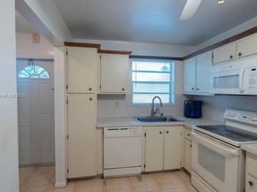 601 S State Road 7 2H, Margate FL 33068