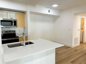 2564 Centergate Dr 208, Miramar FL 33025