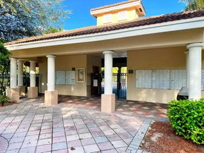 2564 Centergate Dr 208, Miramar FL 33025