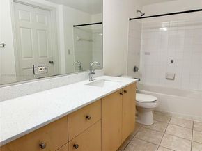 2564 Centergate Dr 208, Miramar FL 33025
