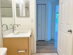2564 Centergate Dr 208, Miramar FL 33025