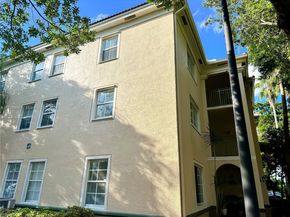 2564 Centergate Dr 208, Miramar FL 33025