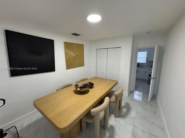 Undisclosed Address #A11891858, Miami FL 33176