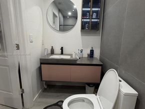 660 SW 30th Ter, Fort Lauderdale FL 33312