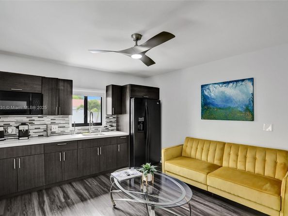 6201 SW 107th Ave, Miami FL 33173