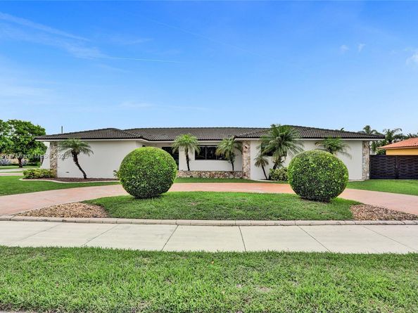 6201 SW 107th Ave, Miami FL 33173
