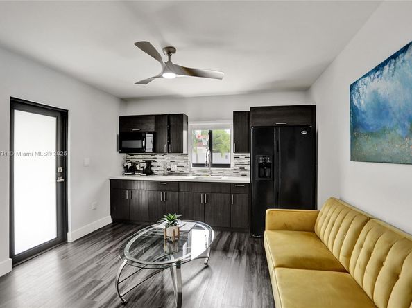 6201 SW 107th Ave, Miami FL 33173